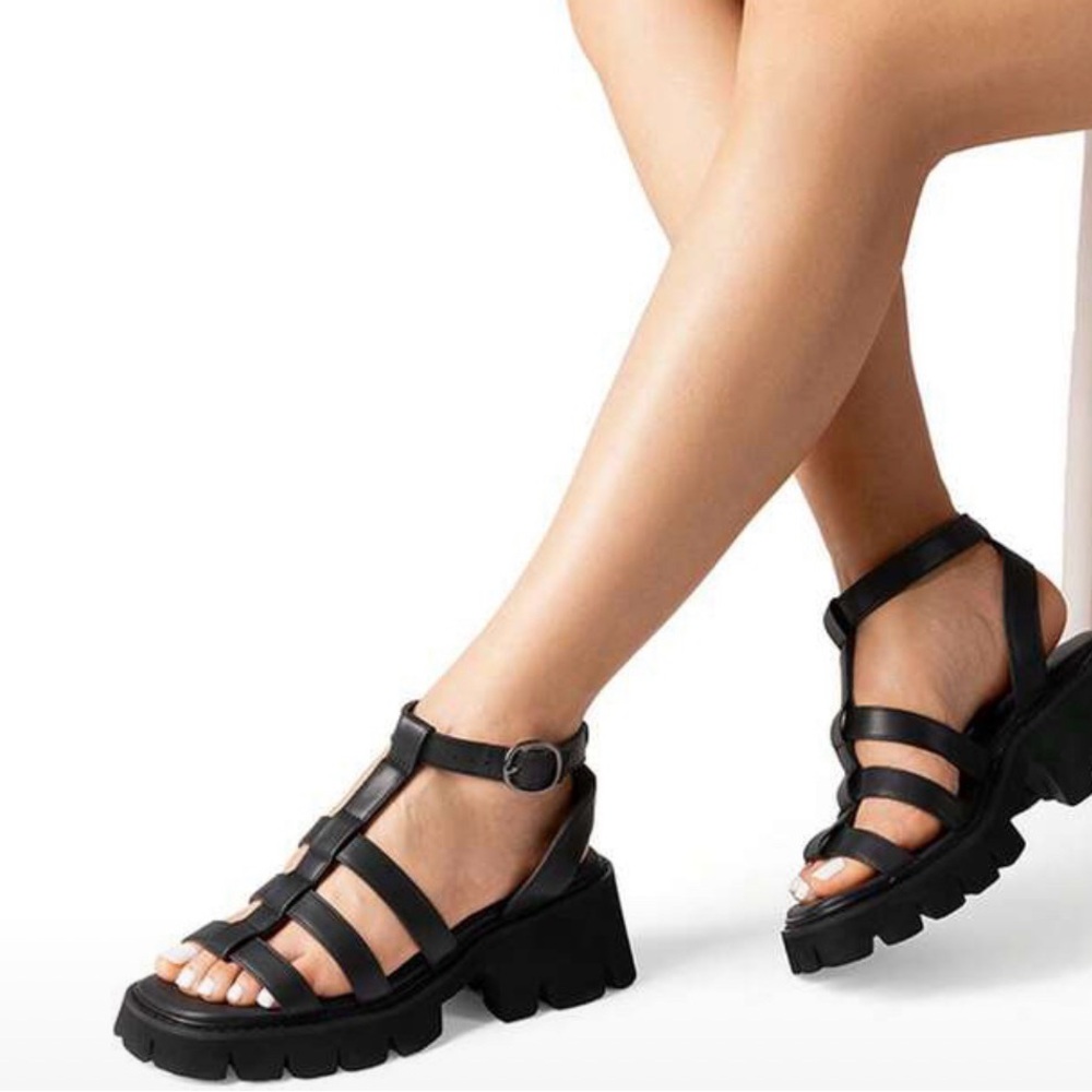 Dream Pairs Black Gladiator Strappy Platform Sandals  Ships 1 day!